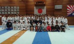 Treino especial com o time de Karate da Univ. Kokushikan horas antes do Mundial...