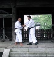 Gravação do Minuto Karate com Tiago Frosi e Pinto san em Tokyo
