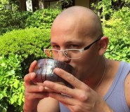 O chá tinha gosto de caldo de cana...