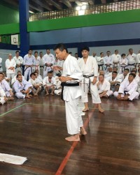 Yahara sensie ensinando no Brasil