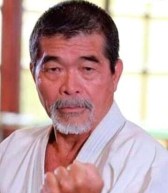 No último dia 16 de fevereiro a JKA Brasil anunciou que o seu atual presidente, Sensei Yoshizo Machida, acabava de receber o titulo de 8ºDan sob a recomendação do comitê de instrutores do Hombu Dojo da JKA-Japão.